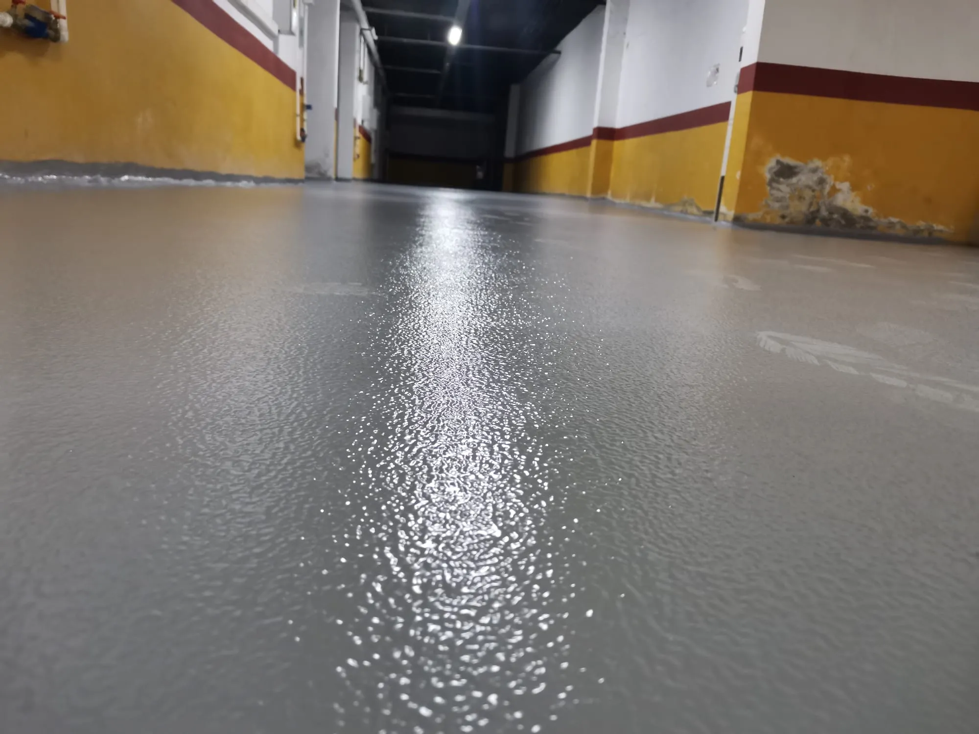 Epoksi Zemin Kaplama