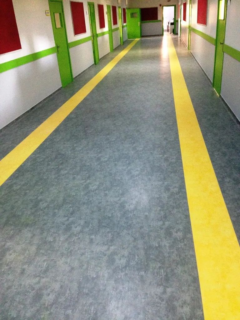 Okul Yer Döşemesi Fiyatları